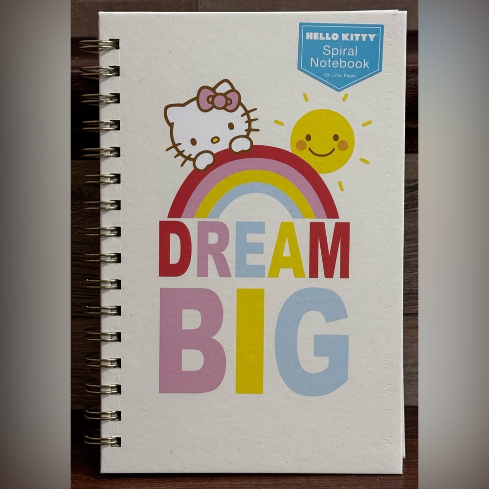 Hello Kitty spiral Medium notebook 📒 9” x 6”- NEW